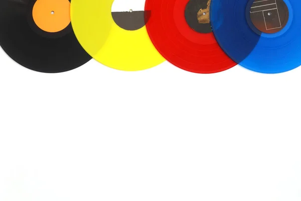 Kleurrijke Vinyl Plaat Een Witte Achtergrond Retro Stijl Bovenaanzicht Vlakke — Stockfoto