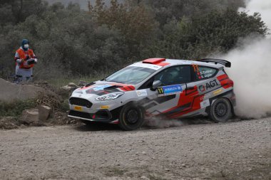 Bodrum, Hindi. 16 Nisan 2022. Türkiye Otomobil Sporları Federasyonu 'nun ilk yarışı olan Shell Helix 2022 Rally Cup' ın sezonu Bodrum 'da gerçekleşti.