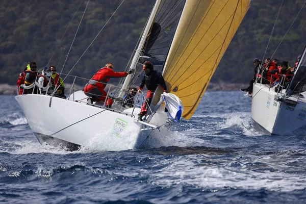 Bodrum Turquía Abril 2022 Veleros Navegan Con Viento Las Aguas — Foto de Stock