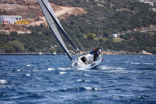 Bodrum Turkije April 2022 Zeilboten Varen Bij Winderig Weer Het — Stockfoto