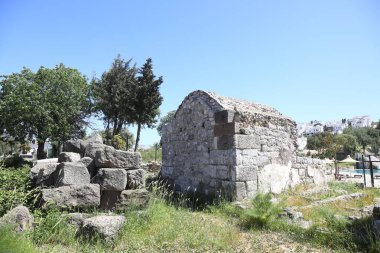 Myndos kapısı şehir Halikarnassos Bodrum, Türkiye'de çevrili antik duvar tek hayatta kalan kapısı'nın tarihi sitesi.