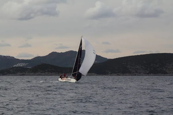Bodrum Turkey January 2019 Sailboats Sail Windy Weather Blue Waters — Foto Stock