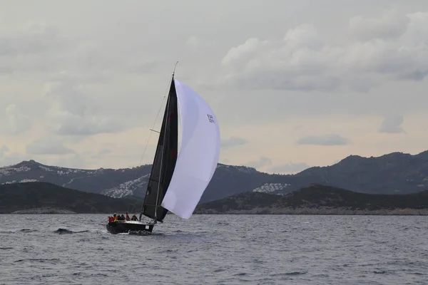 Bodrum Turkey January 2019 Sailboats Sail Windy Weather Blue Waters — Fotografia de Stock