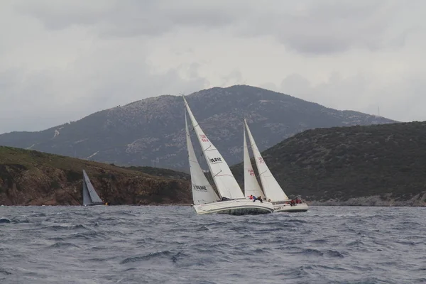 Bodrum Turchia Gennaio 2019 Barche Vela Navigano Tempo Ventoso Nelle — Foto Stock