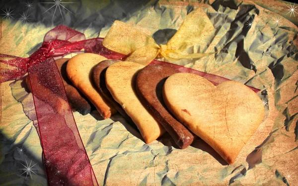 San Valentino sfondo con biscotti di zucchero a forma di cuore — Foto Stock