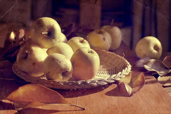 Acción de Gracias Fondo con manzanas. Tarjeta retro — Foto de Stock