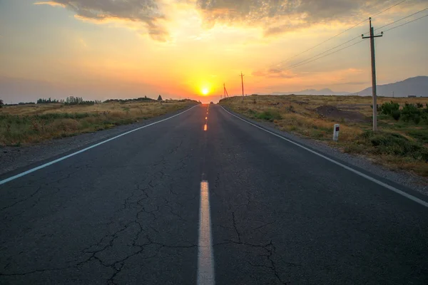 Asphalt Road Beautiful Sunset — стоковое фото