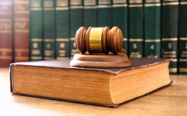 Hukuk ve Adalet kavramı. Hakimin Gavel 'i.