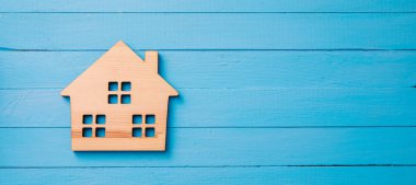 Emlak konsepti, ev modeli masada!