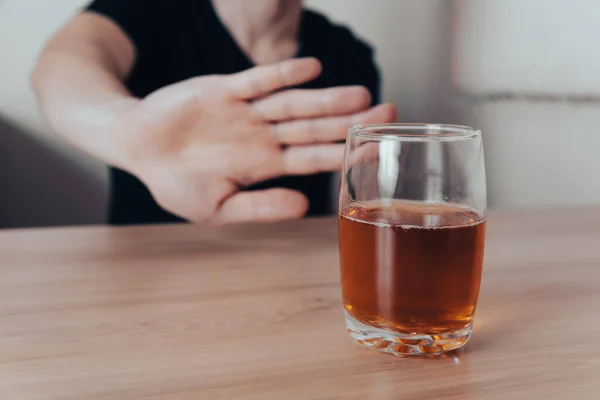 Alkol Bardağında Dur Işareti Var — Stok fotoğraf