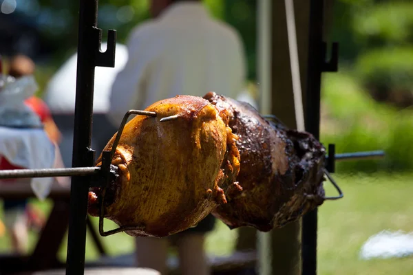 Fleisch am Spieß Stockbild