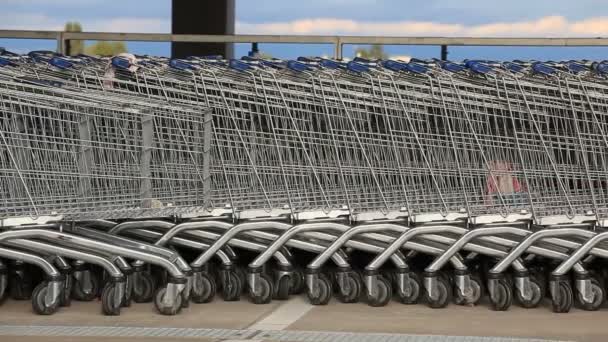 Shoping baskets — Stock Video