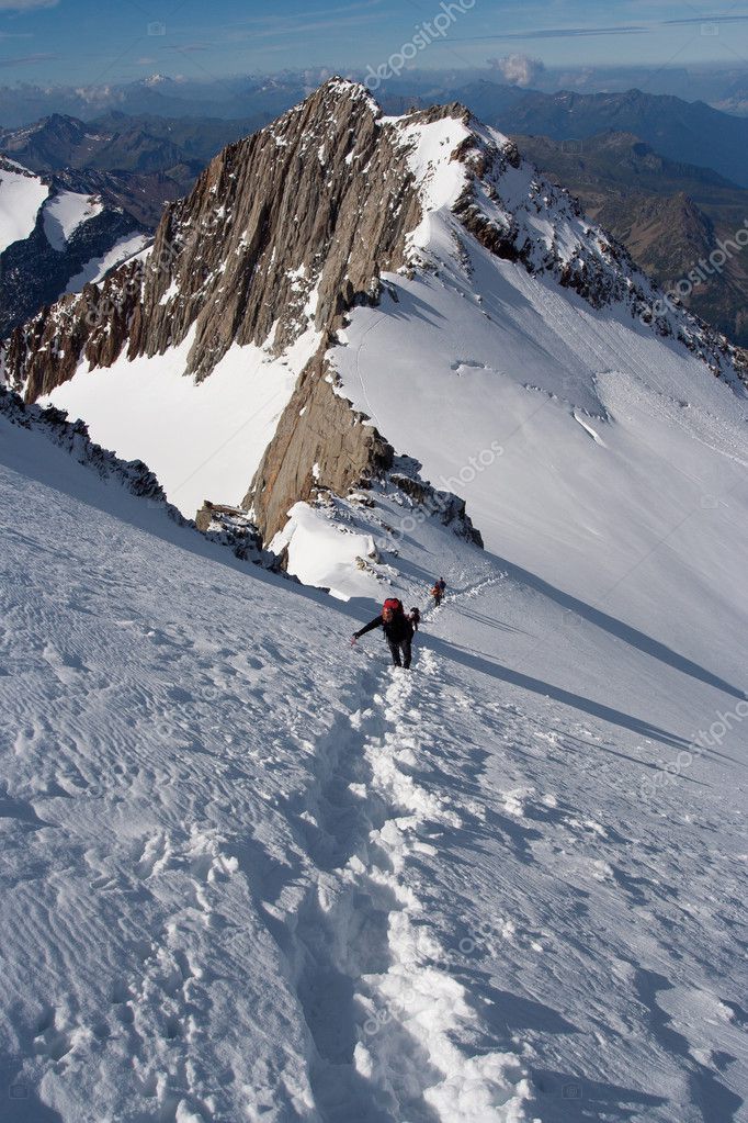 climbers at mountains | 图库照片 08 jaroslav kosinka #20012933