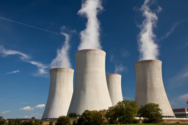 Nuclear power plant — Stock Photo, Image