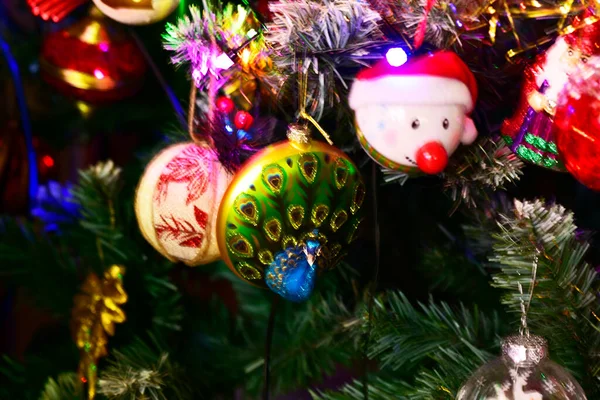 Novoroční Vánoční Ozdoby Stromě — Stock fotografie