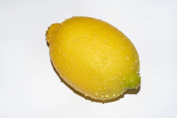 Buah Lemon Pada Latar Belakang Putih — Stok Foto