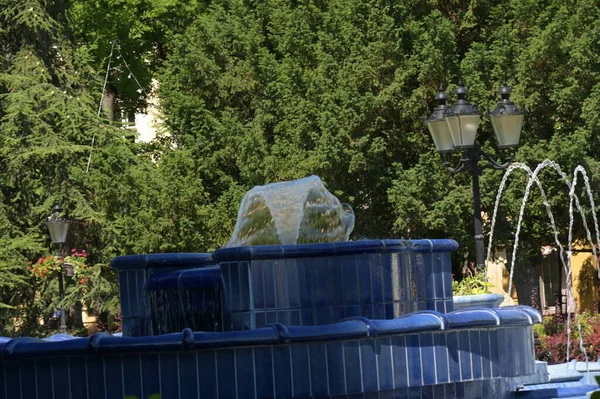 Close View Working Fountain Park — Stockfoto