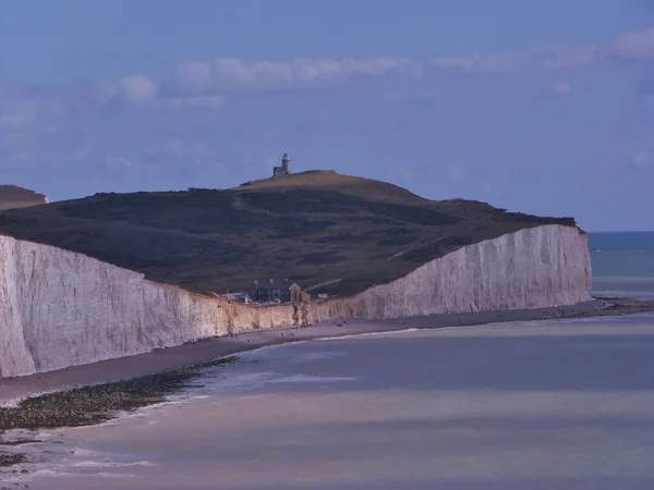 Birling Gap and Belle Tout Lighthouse — Stock Photo, Image