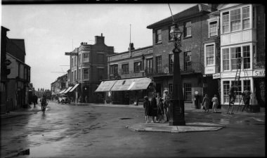 Suffolk Uk C1910 'daki popüler Southwold tatil köyünün eski bir fotoğrafı.