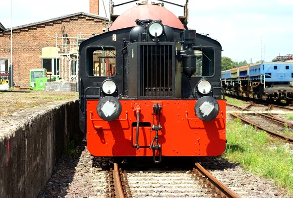 Vecchia locomotiva a vapore — Foto Stock