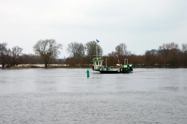 Ferry across the river Elbe — Stock Photo, Image