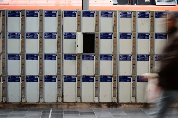 Passing lockers — Stock Photo, Image