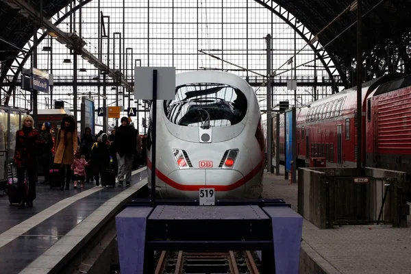 Estação caminho de ferro Frankfurt — Fotografia de Stock
