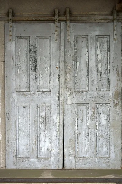 Ancienne porte coulissante — Photo