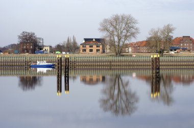 yavaş sürüş tekne