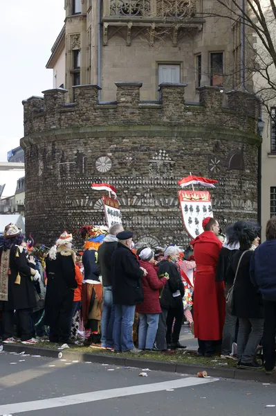 Priester bij het carnaval — Stockfoto