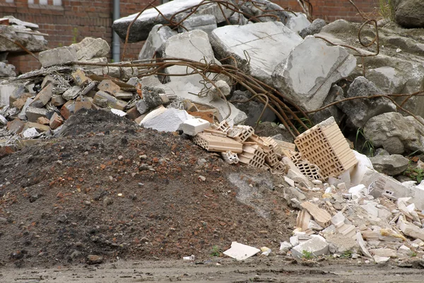 Pilha de escombros — Fotografia de Stock