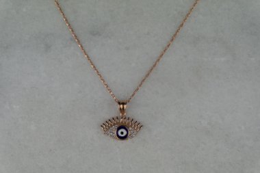 mükemmel, renkli mücevher çeşitleri, yeni tasarım ve büyük estetik, zarafet