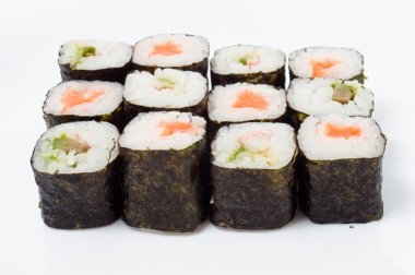 suşi ve sashimi çeşitli