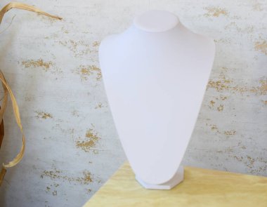 Beyaz mücevher gösterisi, dükkan penceresi..