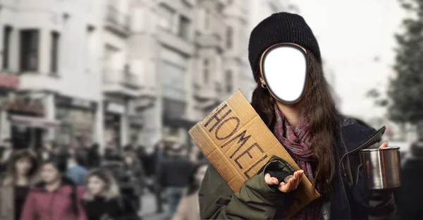 Vagabond Woman Holds Cardboard Sign Inscription Homeless Steel Begging Cup — Stock fotografie