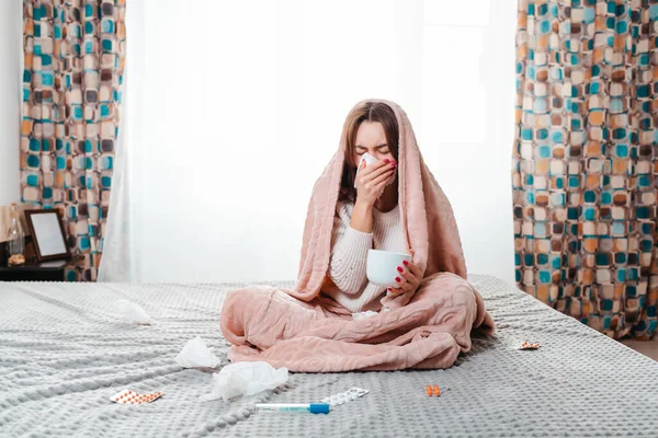 Concept Diseases Seasonal Colds Brunette Woman Sits Bed Covered Blanket — Zdjęcie stockowe