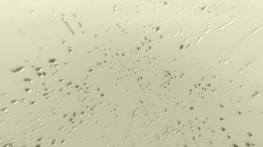 Titreşen suyun üst görüntüsü, kameranın dairesel hareketi. döngü arkaplanı