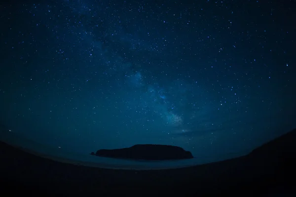 Starry sky above island Petrova — Stock Photo, Image