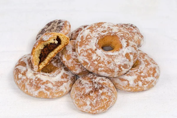 Biscoitos Especiarias Forma Anel Biscoitos Redondos Grossos Com Recheio Geléia — Fotografia de Stock