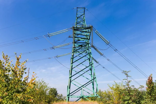 Χάλυβα Πλέγμα Πύργο Μετάδοσης Άγκυρα Της Εναέριας Γραμμής Ηλεκτρικής Ενέργειας — Φωτογραφία Αρχείου