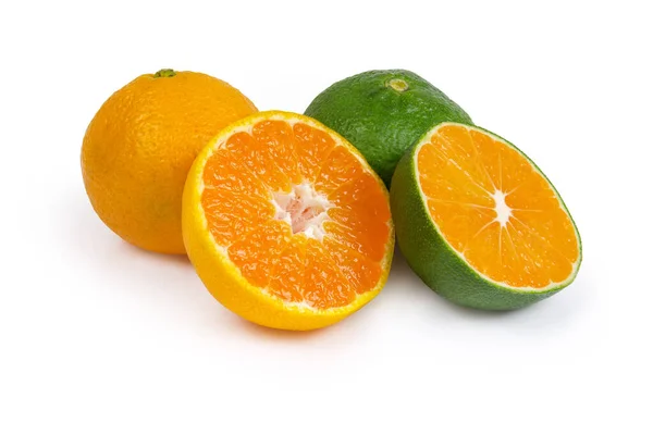 Whole Halves Ripe Ordinary Tangerines Tangerines Variety Green Peel Close — Stock Photo, Image