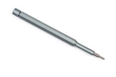 Torx ile değiştirilebilir parçası beyaz arkaplan yakın plan üzerinde çalışan elle taşınabilir metal tornavida