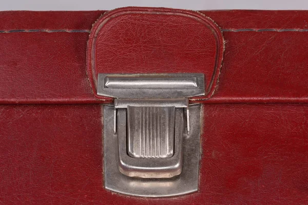 Metal Push Latch Closed Old Hardshell Suitcase Made Red Leather — Zdjęcie stockowe