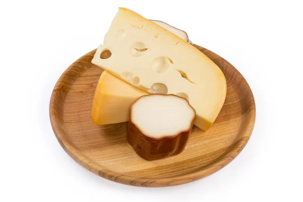 배경에 위에서 치즈와 조각들 — 스톡 사진