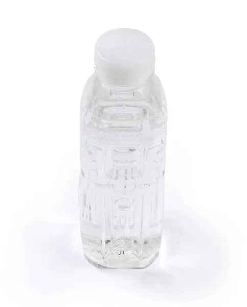 Petite Bouteille Eau Potable Plastique Transparent Sur Fond Blanc — Photo