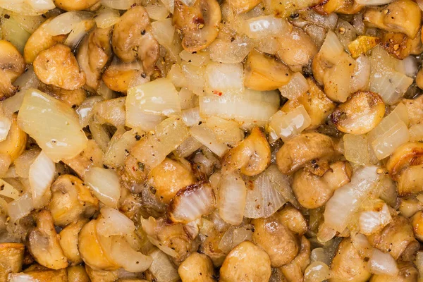 Fried Sliced Whole Small Cultivated White Button Mushrooms Onion Spices — Foto Stock