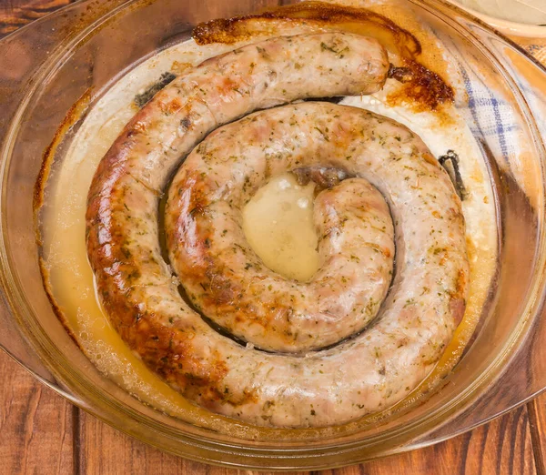 Coiled Baked Pork Sausage Herbs Natural Casing Glass Baking Dish — Stock fotografie