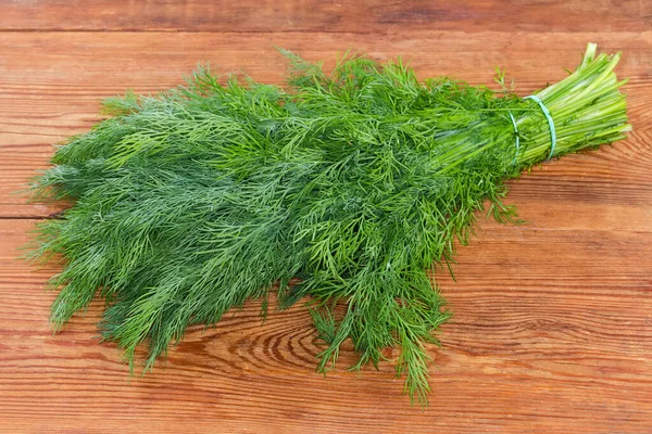 Bundle Stems Freshly Harvested Dill Tied Rubber Band Old Rustic — Foto de Stock