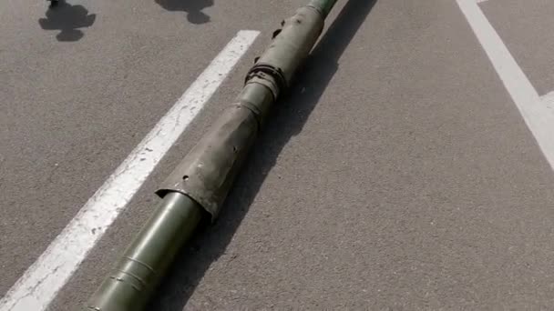 Russian Tank Turret Destroyed Invasion Ukraine Exposition 2022 — Stock video