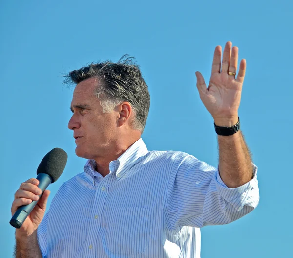 Mitt Romney campaigning outdoors